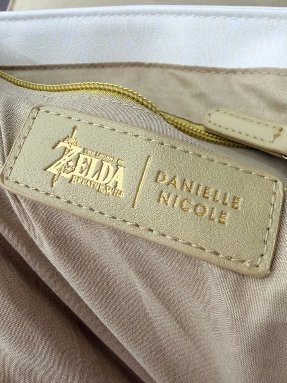 Danielle Nicole Zelda Small Backpack Bag - Picture 2 of 10